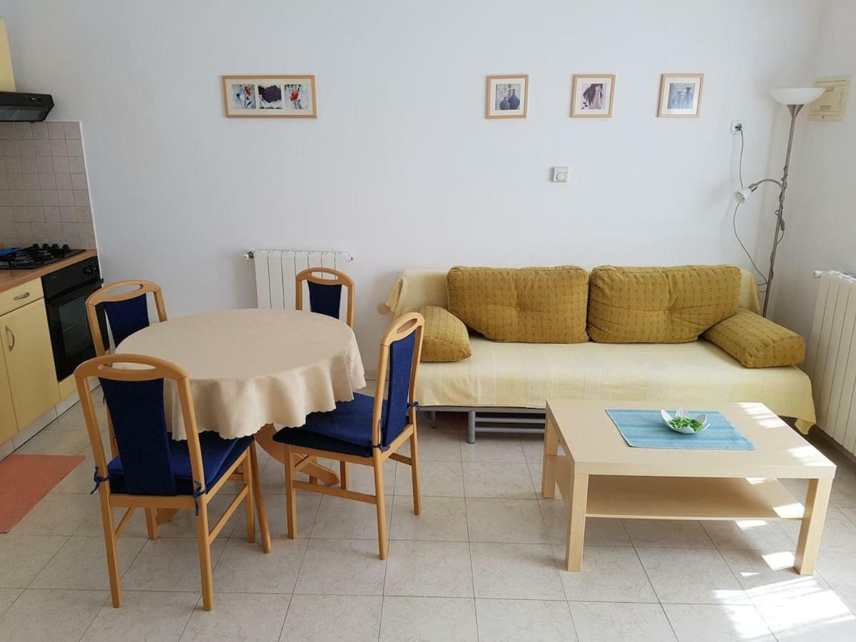 Apartman Vida Пула Екстер'єр фото