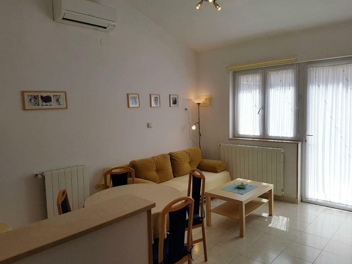 Apartman Vida Пула Екстер'єр фото